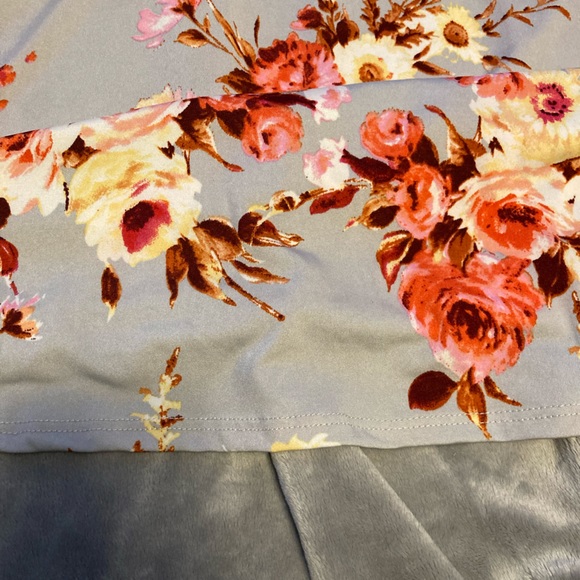 👚(bundle 4 items w/👚for $16) Sundress - Picture 6 of 8